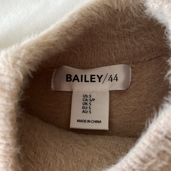 Bailey 44 Sweater - Picture 2 of 3